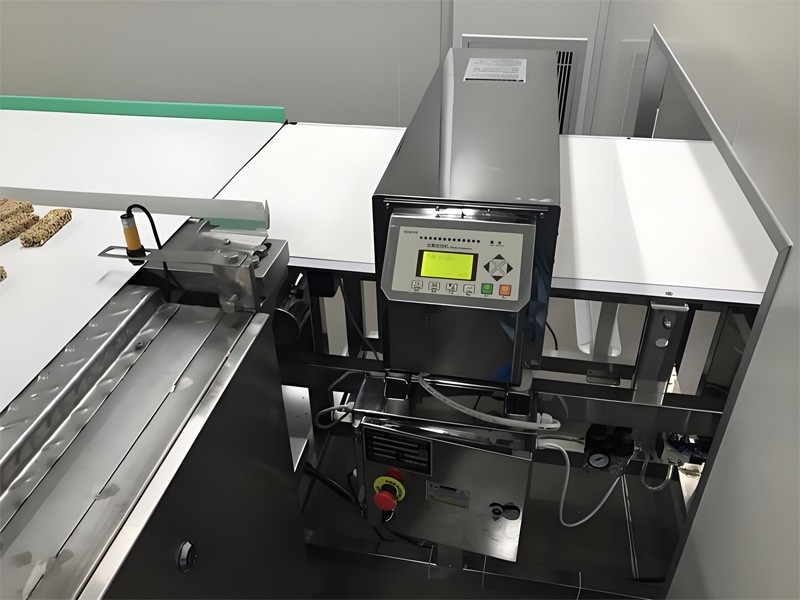 Aluminum foil bagged product metal detector Aluminum foil bagged product metal detector